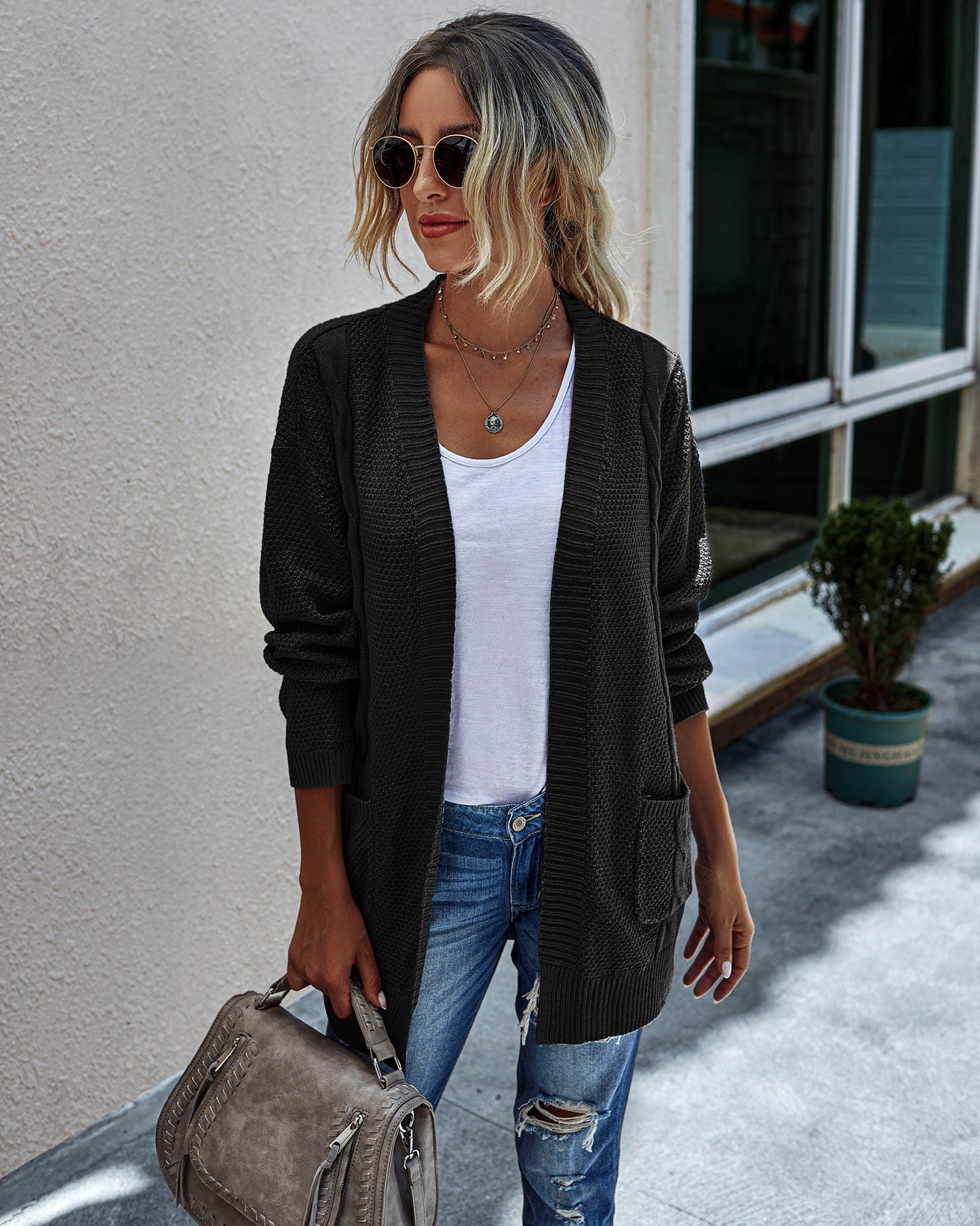Solid color knitted cardigan for women